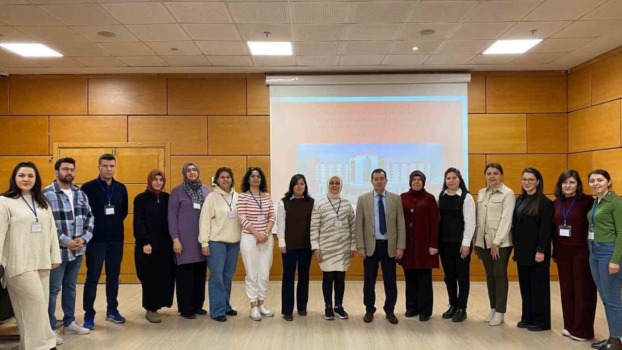 Afyonkarahisar’da ameliyathane hemşirelik eğitimi başladı