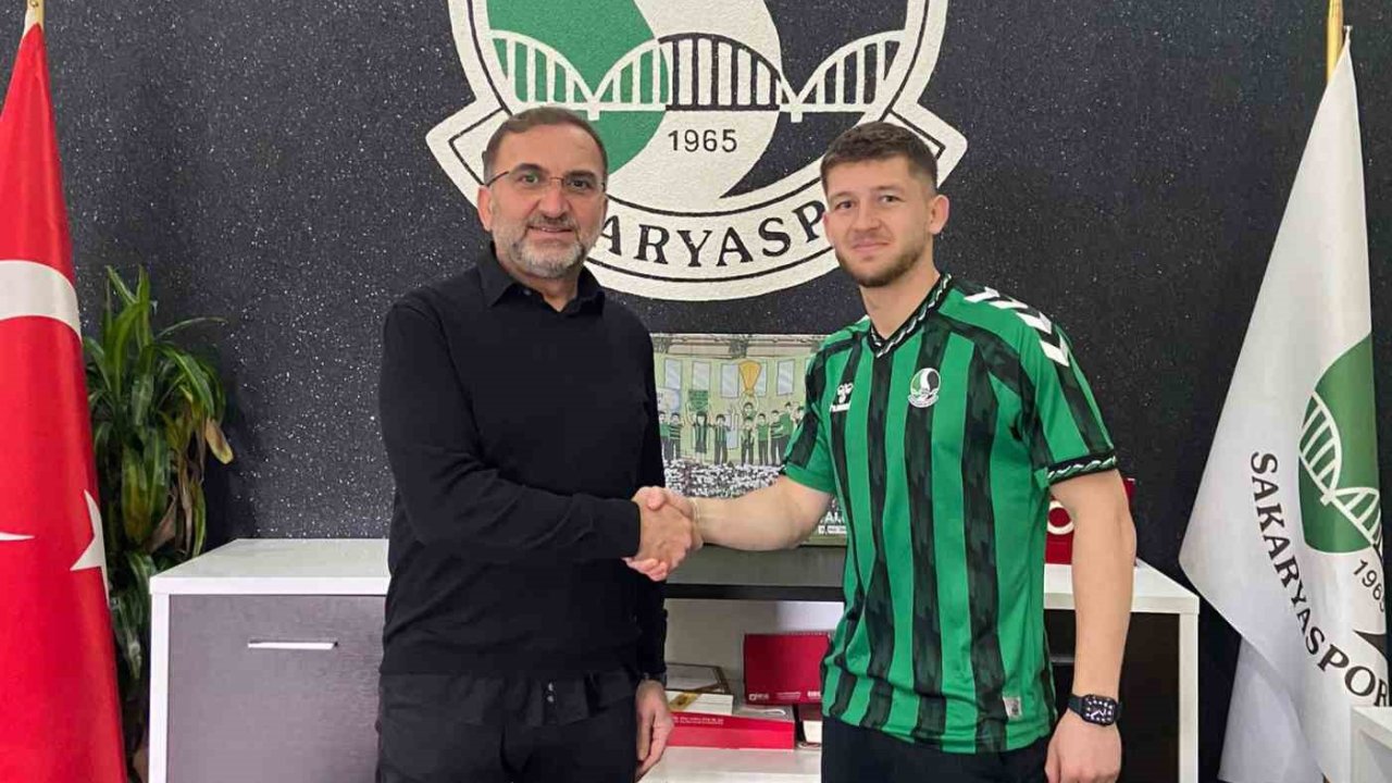 Sakaryaspor, Atanas Kabov’u kadrosuna kattı