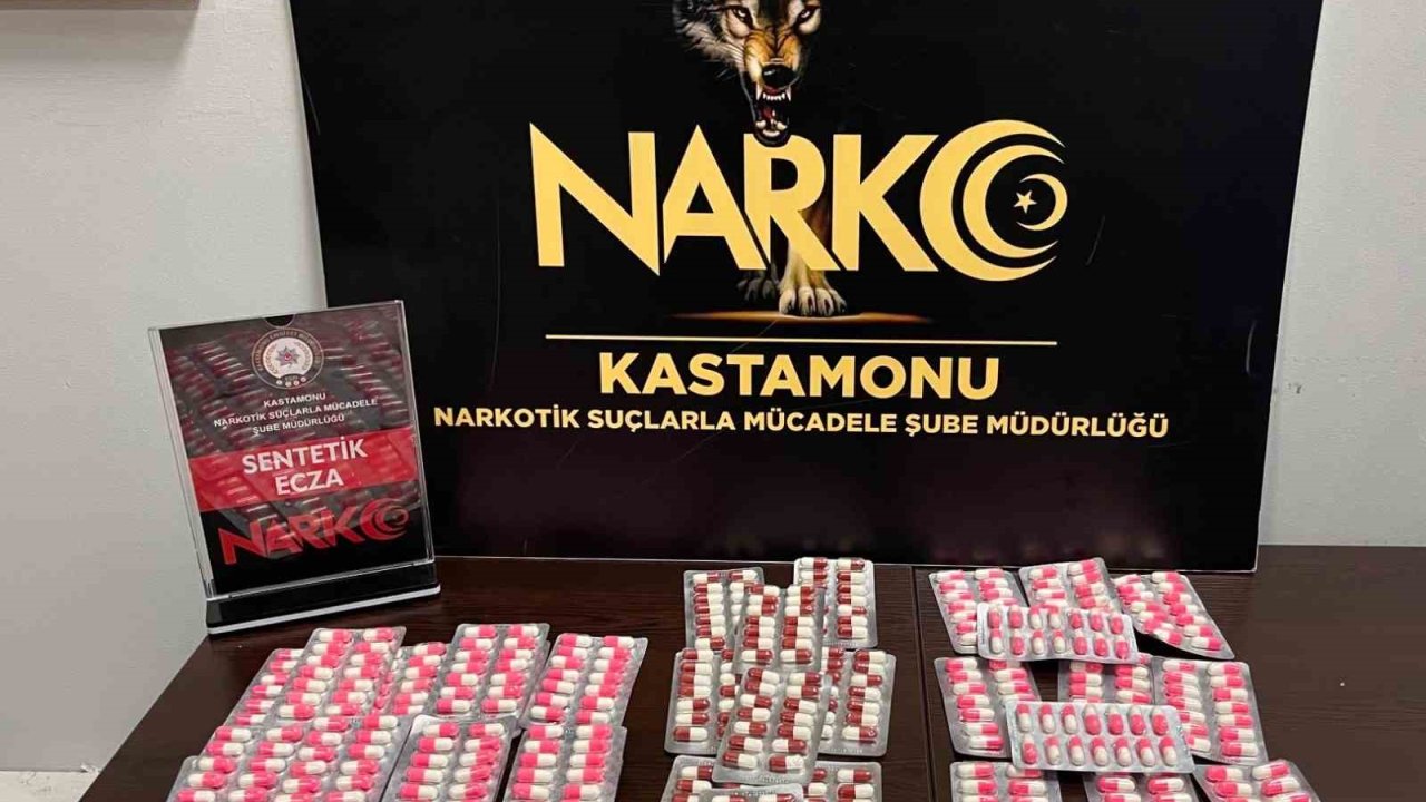 Kastamonu’da sentetik ecza hapı ile yakalanan 3 şahıs gözaltına alındı