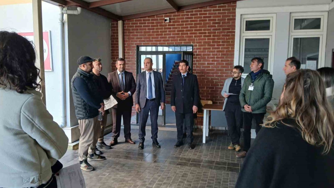 Köyceğiz’de öğretmenler yurt dışı için sınava girdi