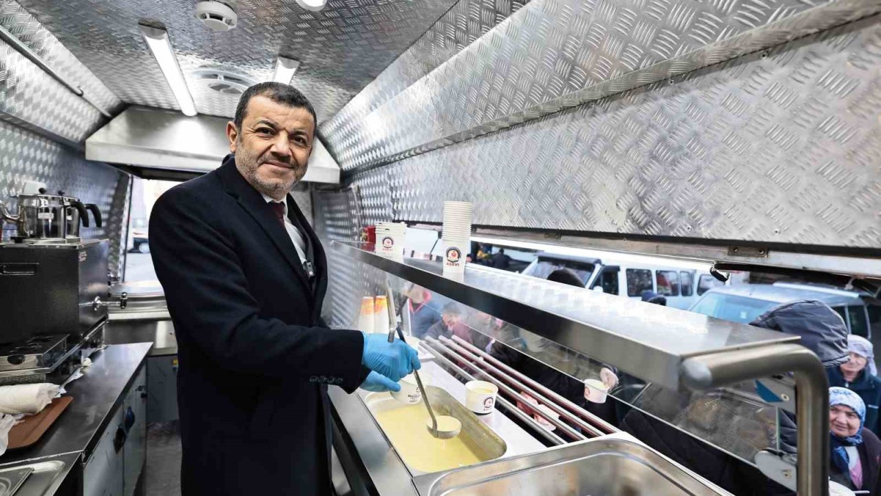 Denizli Büyükşehirin çorba ikramı gönülleri ısıtıyor