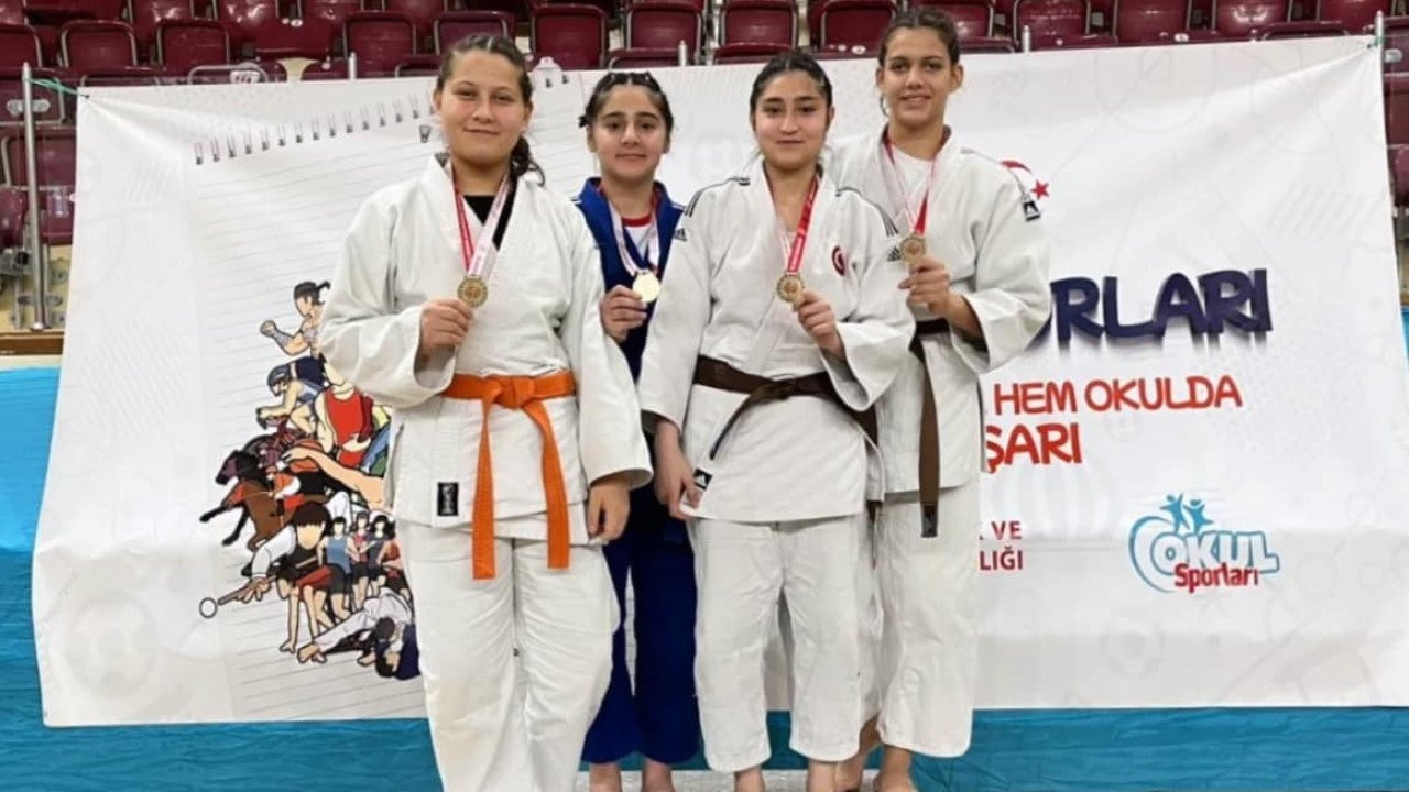 Salihlili judocular Türkiye finallerine katılmaya hak kazandı