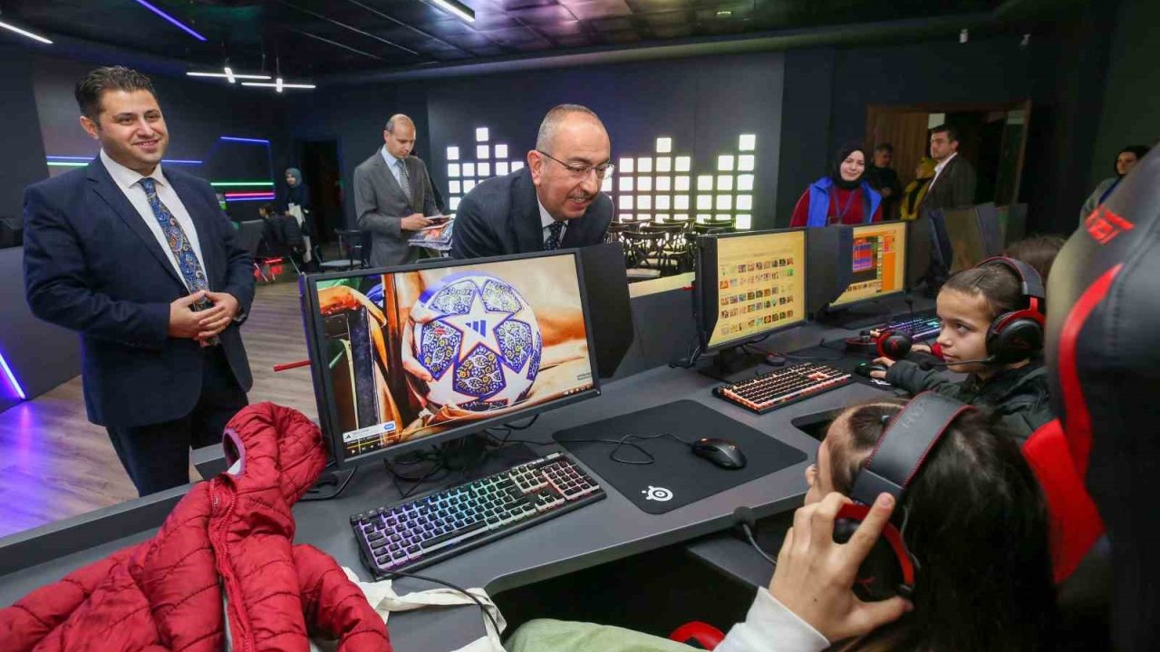 Üniversiteler arası E-Spor Turnuvası Meram’da başlıyor