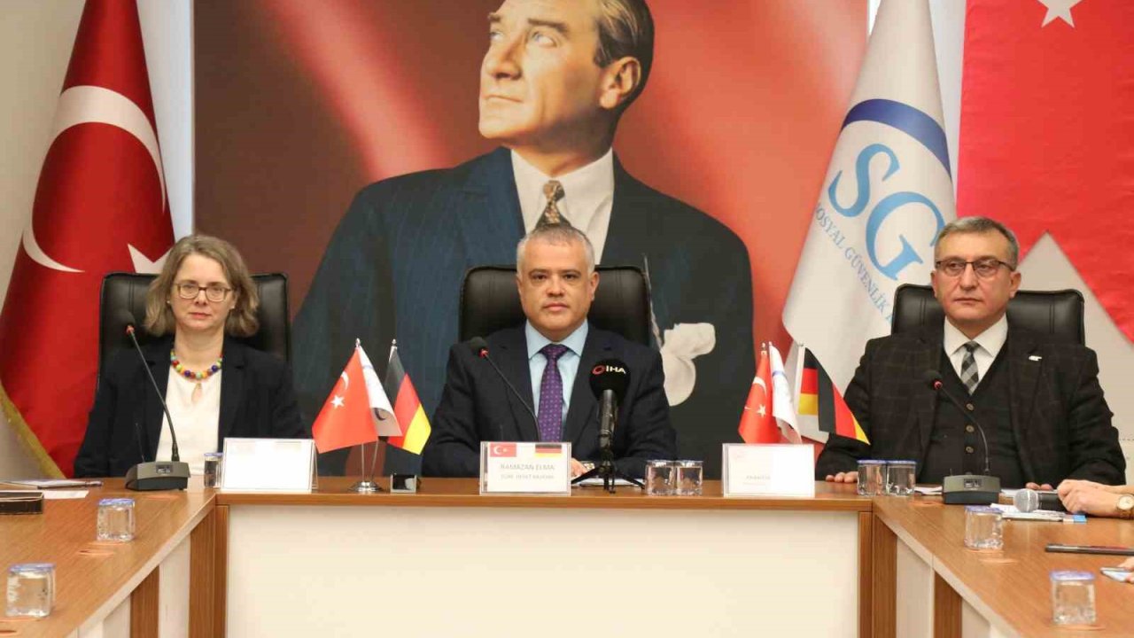 Denizli’de Türkiye - Almanya Danışma Günleri başladı