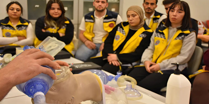 Kars’ta ‘Halk Sağlığı Acil Müdahale Ekipleri’ Kuruluyor