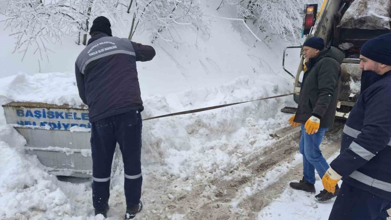 Kar ve soğuk hava çalışmaları durdurmadı