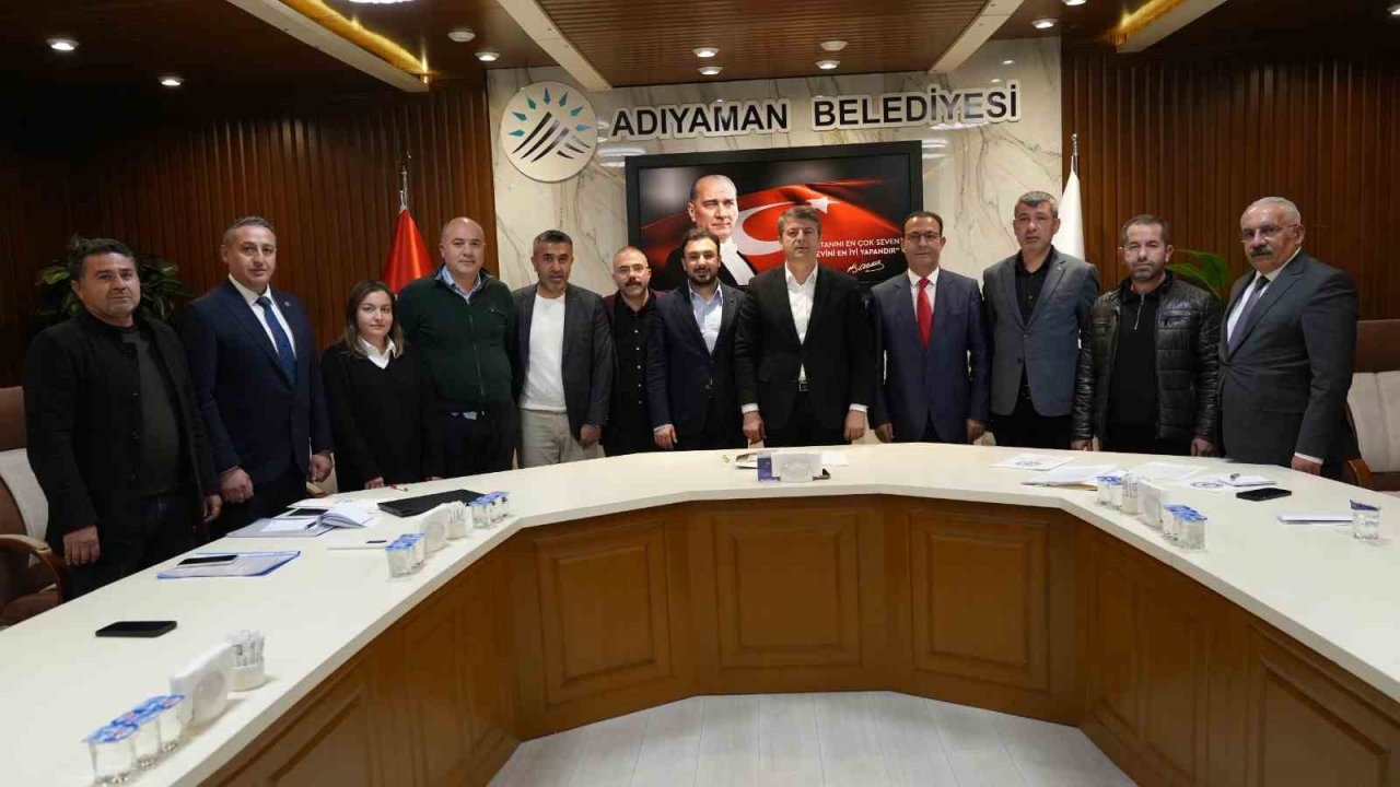 Belediye ile Belediye-İş Sendikası arasında toplu iş sözleşmesi imzalandı