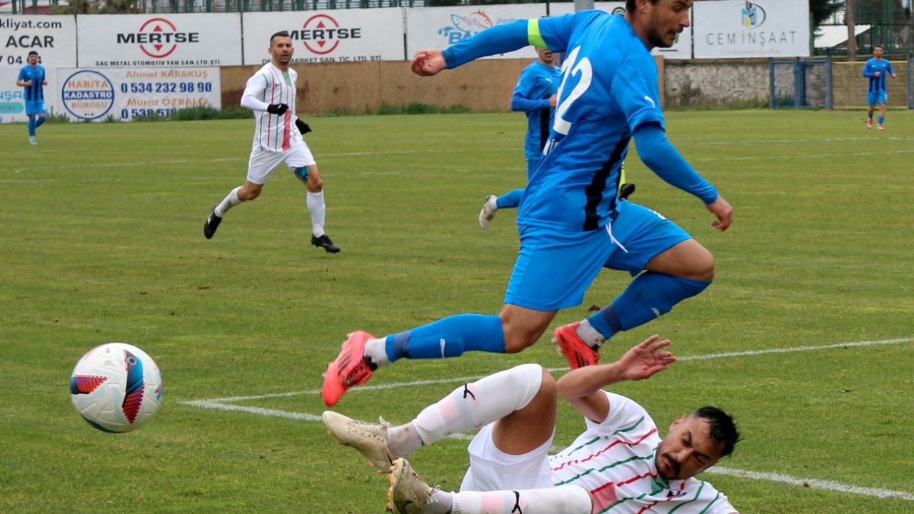 TFF 2. Lig: Karacabey Belediyespor: 2 - Diyarbekirspor: 1