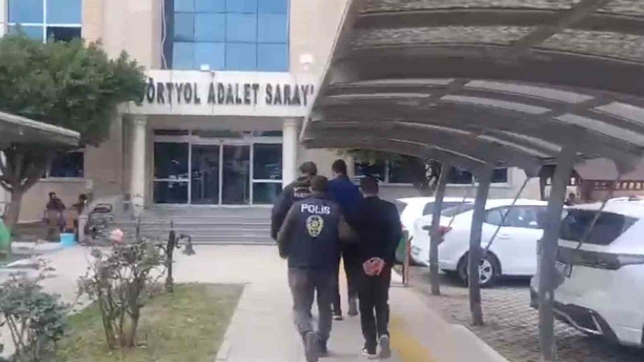 Dörtyol’da hapis cezasıyla aranan 2 cezaevi firarisi yakalandı