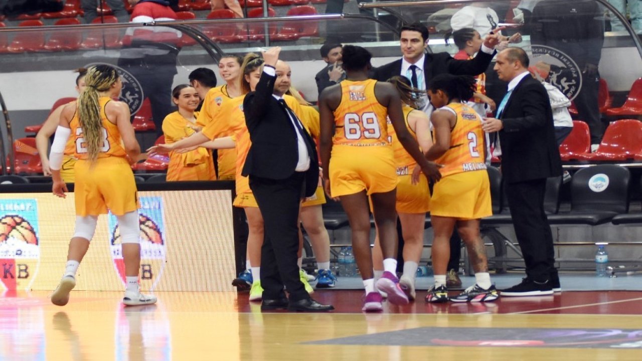 Melikgazi Kayseri Basket deplasmanda kaybetti