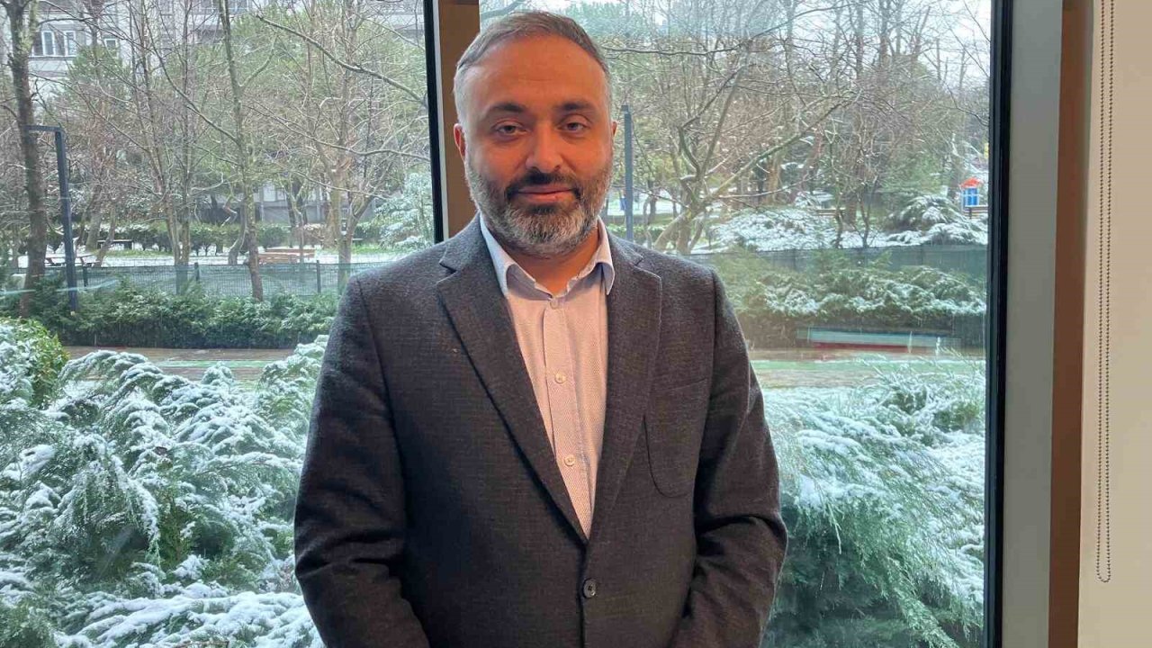 Omurilik pili ve mesane pili birleşti: Tek ameliyatla iki tedavi