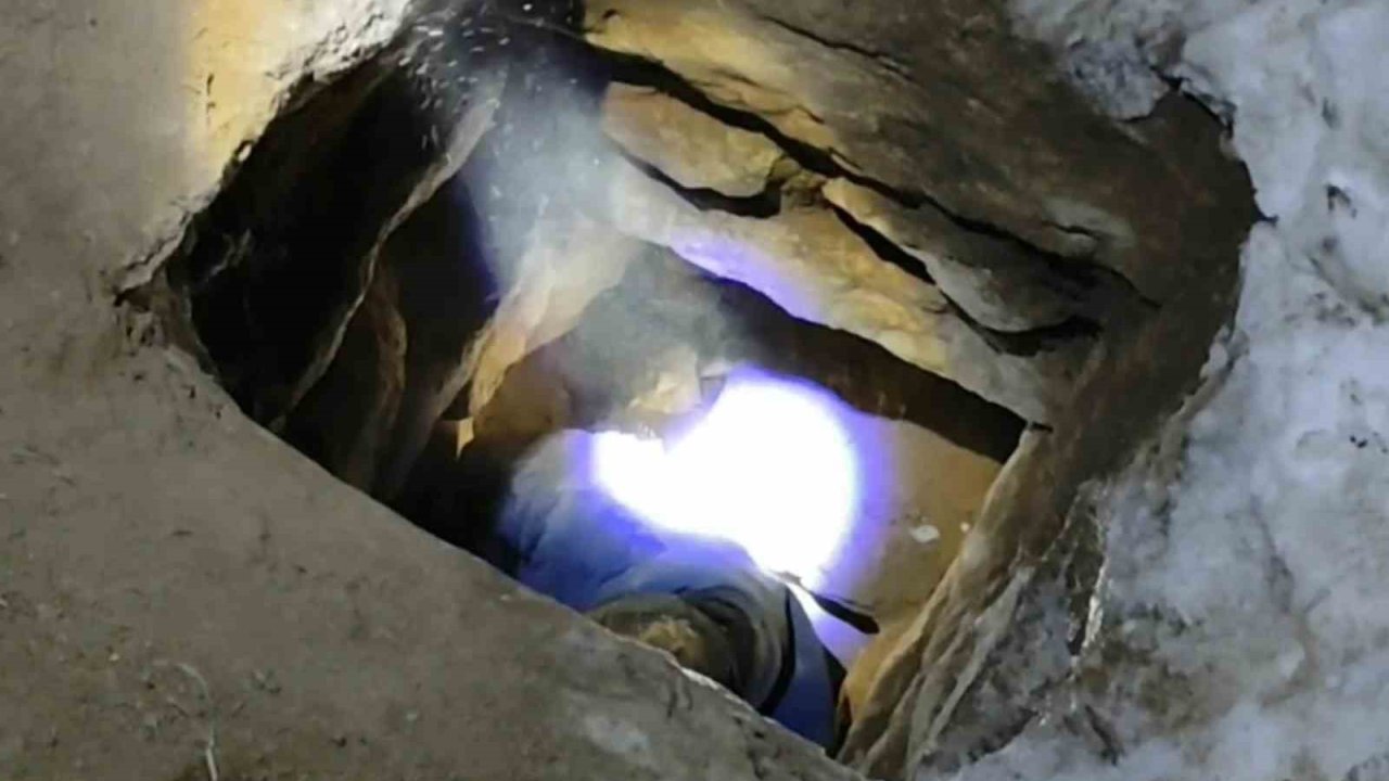Defineciler kazdıkları tünelde suçüstü yakalandı