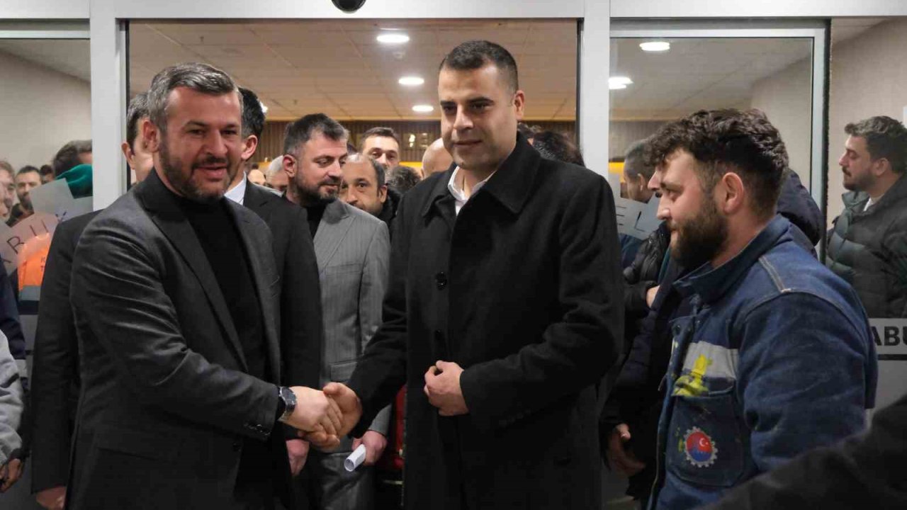 Başkan Çetinkaya’dan personelin yüzünü güldüren zam