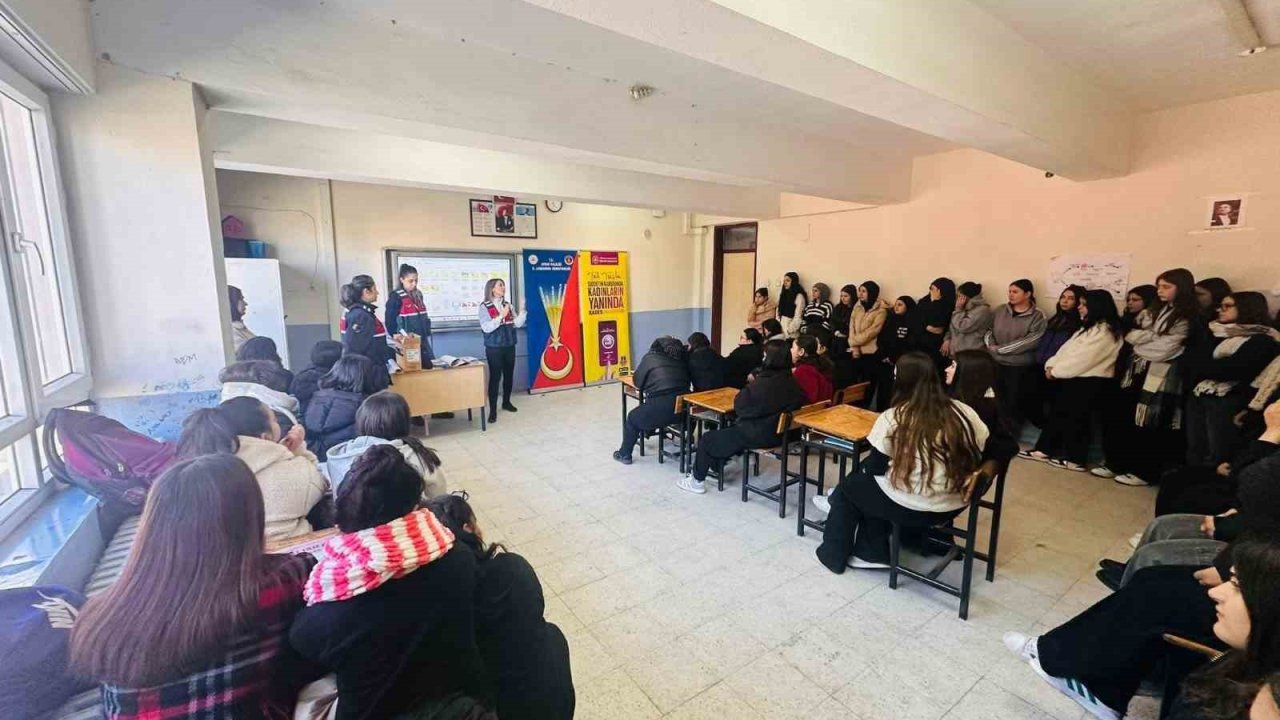 Söke’de öğrenciler jandarma tarafından bilgilendirildi
