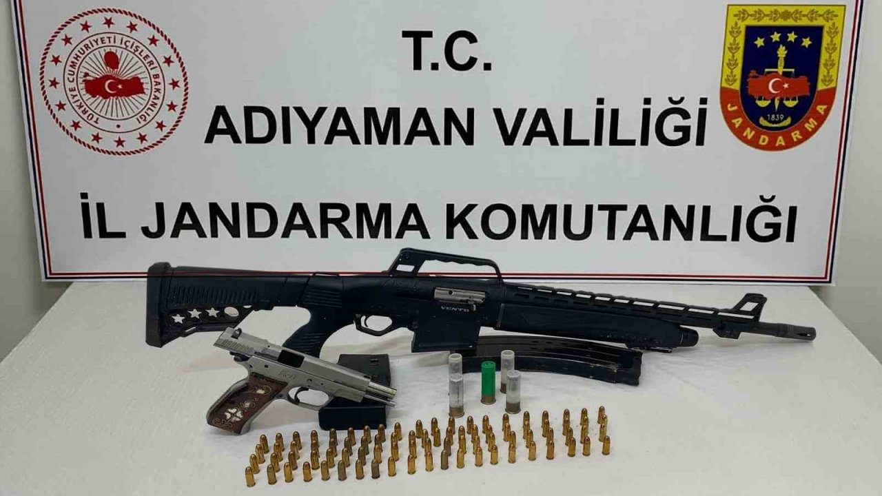 Şüpheli şahsın evinden silah ve mermiler ele geçirildi