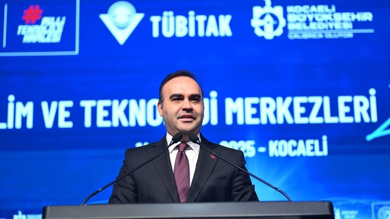 Bakan Kacır’dan TÜSİAD’ın açıklamalarına sert tepki