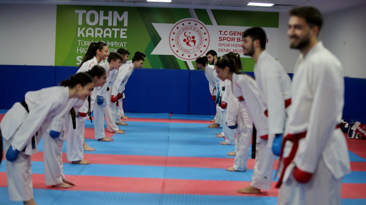 Başkan Enes Zengin: "Spoprcularımızın şehre en iyi derecelerle döneceğine inanıyoruz"