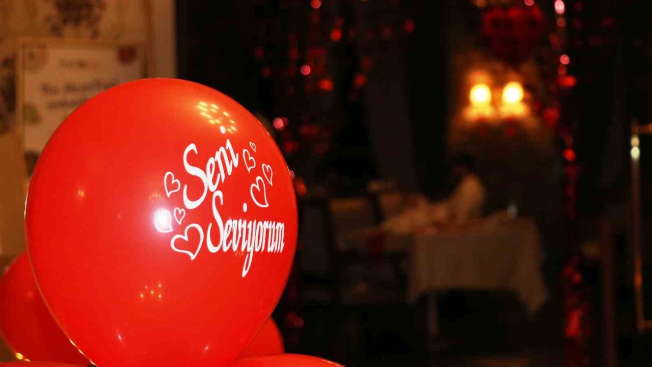 Elite World Van Otel’de Sevgililer Günü kutlaması