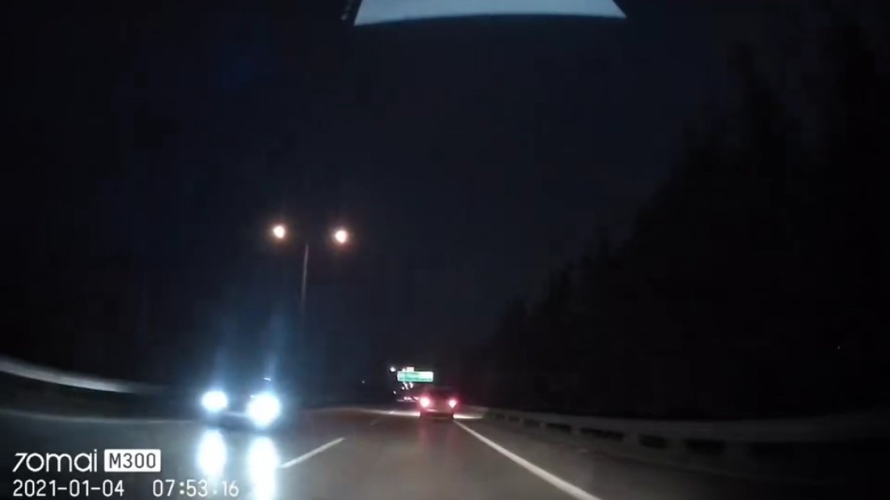 Otobanda ters yönden ilerledi, kaza geliyorum dedi