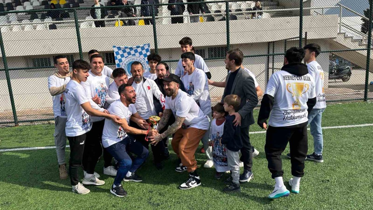 Camiden yeşil sahalara uzanan şampiyonluk