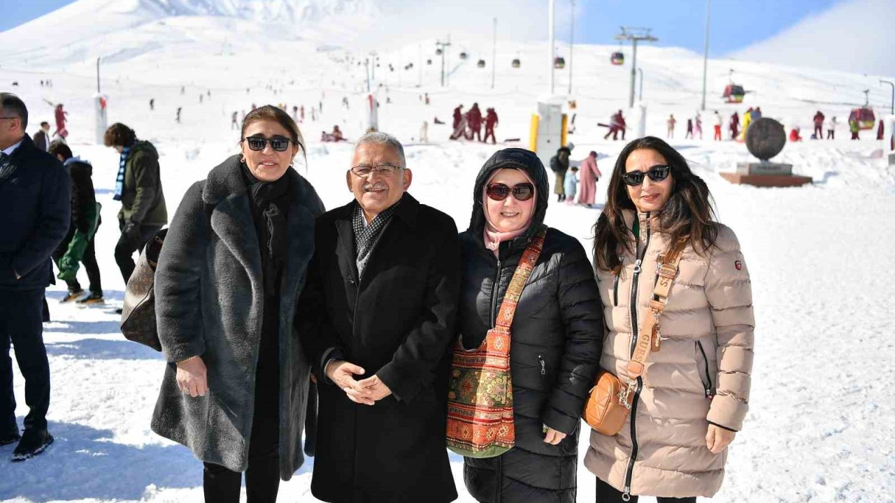 Avrupalı kayakseverlerden Erciyes’e övgü