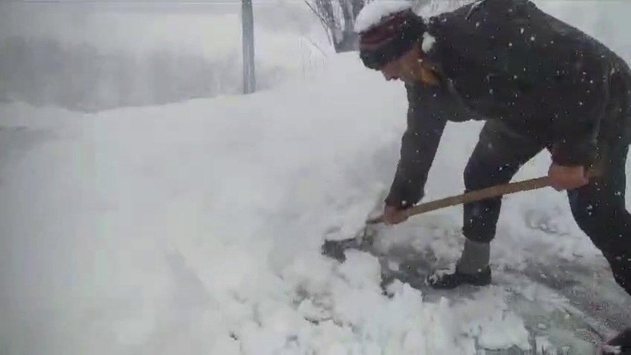 Damlar kardan temizleniyor