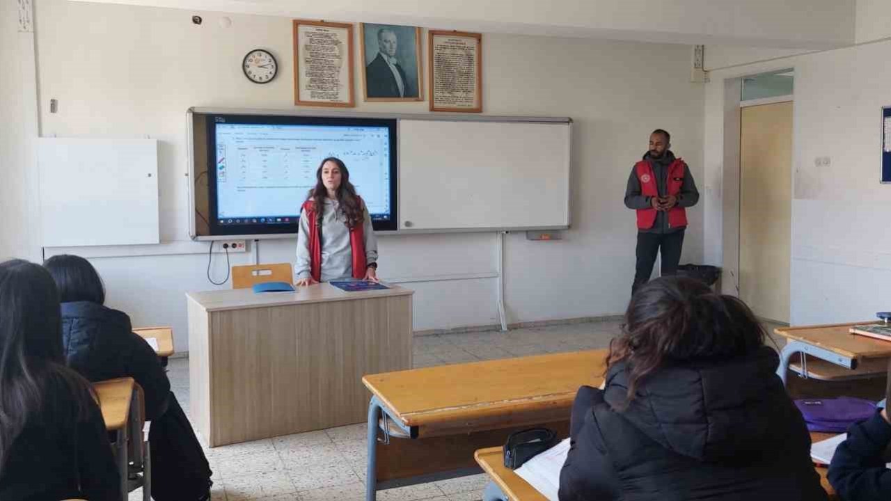 Gençler hayallerini sahneye taşıyacak