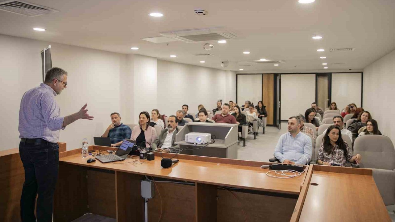 Mersin Büyükşehir Belediyesi yeşil dönüşümü başlattı