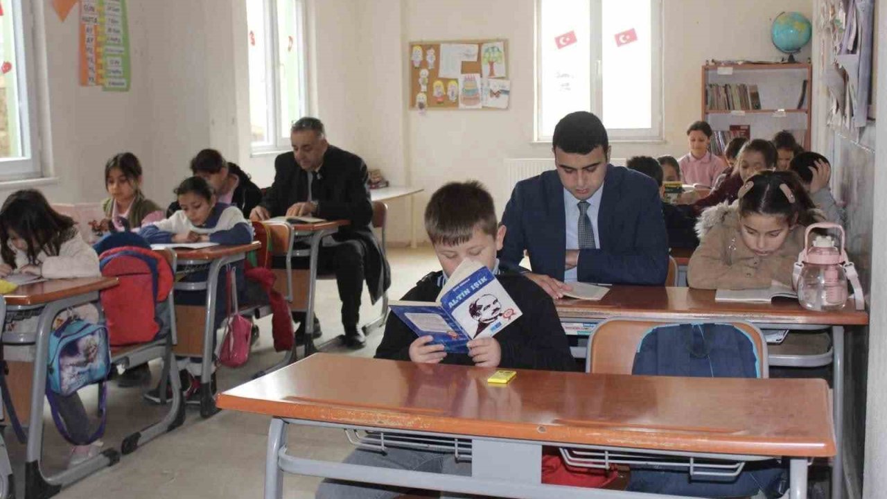 Öğrencilere yönelik kitap okuma teşviki sürüyor