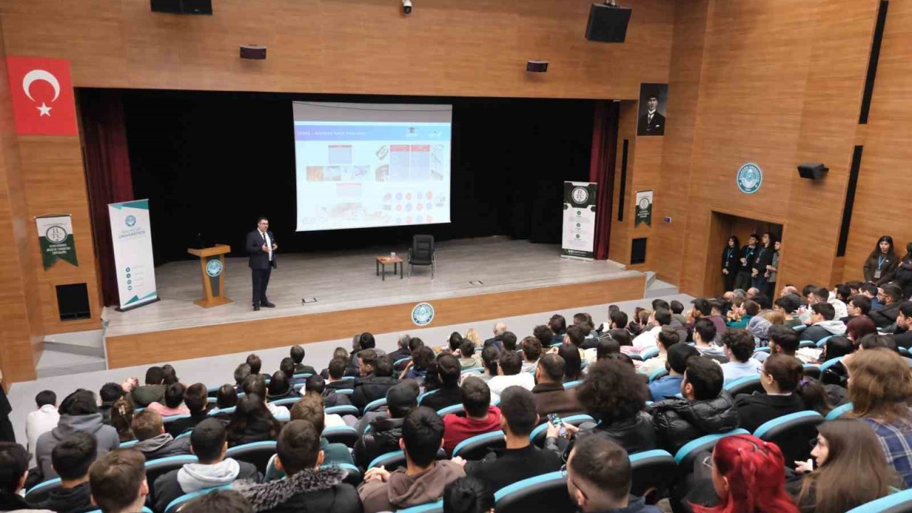 Havacılık sektöründe AR-GE ve Üniversite-Sanayi işbirliği konferansı