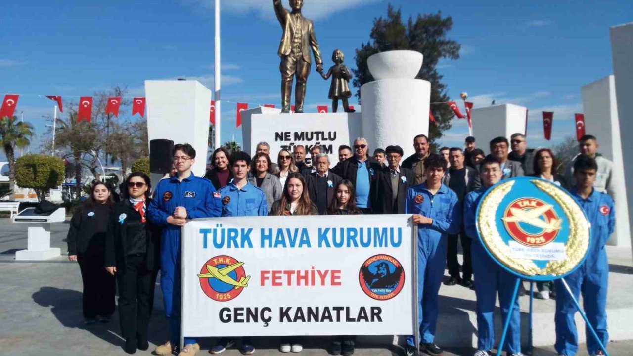 Türk Hava Kurumu Fethiye’de 100. kuruluş yıl dönümünü kutladı