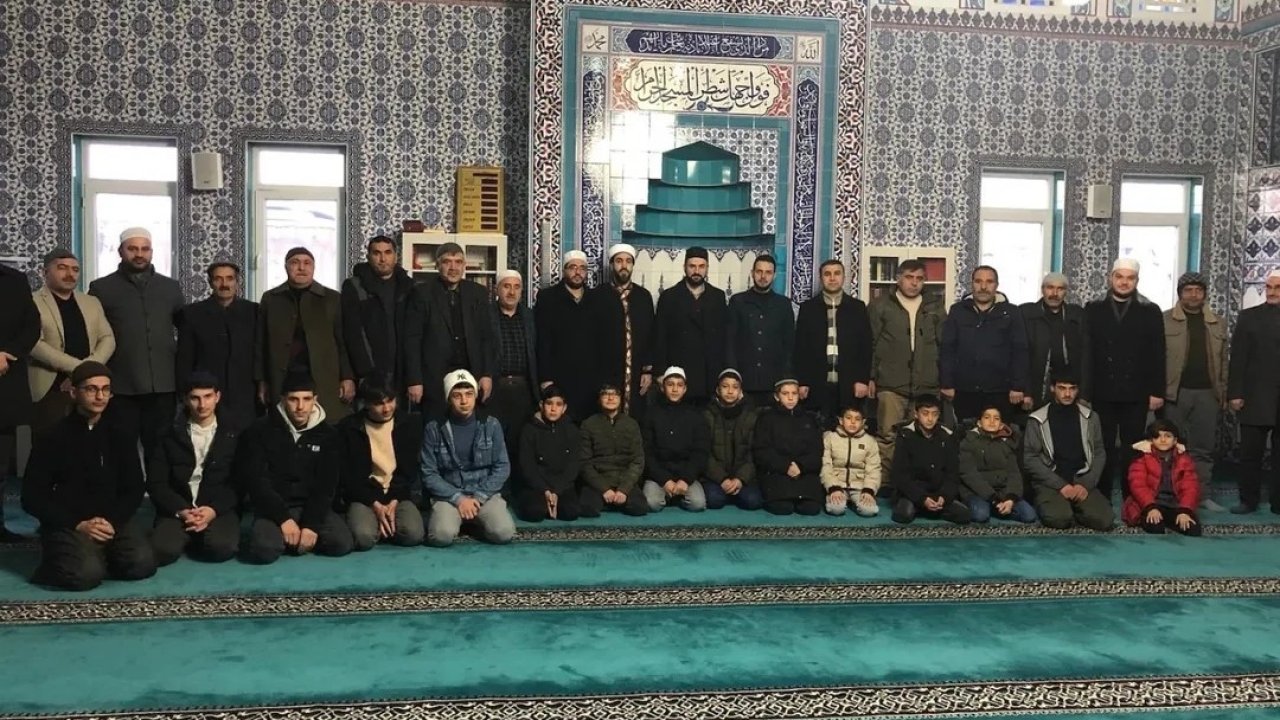 Sabah namazında cemaate çorba ikram edildi