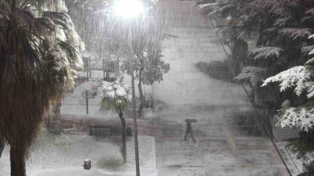 Orta Karadeniz için kuvvetli kar yağışı uyarısı