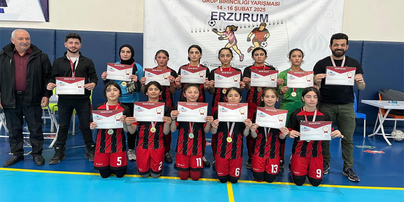 Kars’ın Yıldız Kızları Futsalda Şampiyon Oldu!