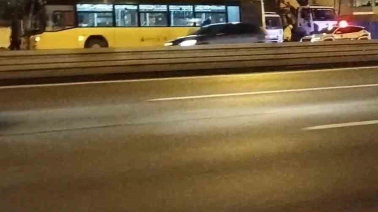 15 Temmuz Şehitler Köprüsü’nde İETT otobüsü arızası