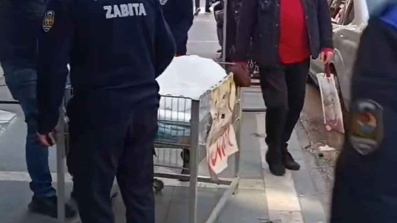 Adana’da zabıta ekiplerinden kaldırım işgali denetimi