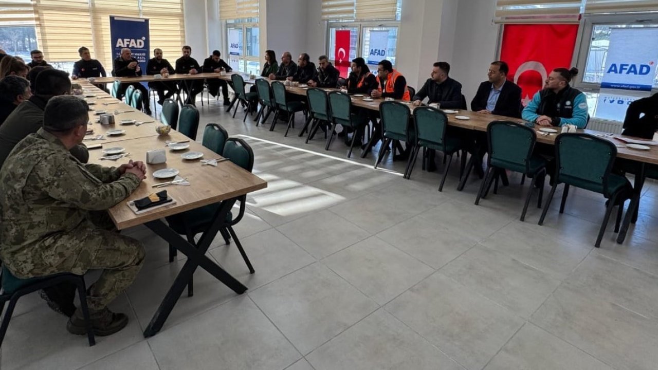 Bayburt’ta Destek AFAD Gönüllüleri Toplantısı yapıldı