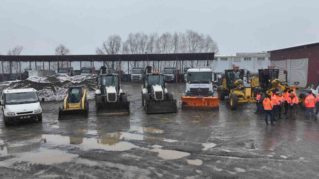 Terme Belediyesi kar yağışına hazır