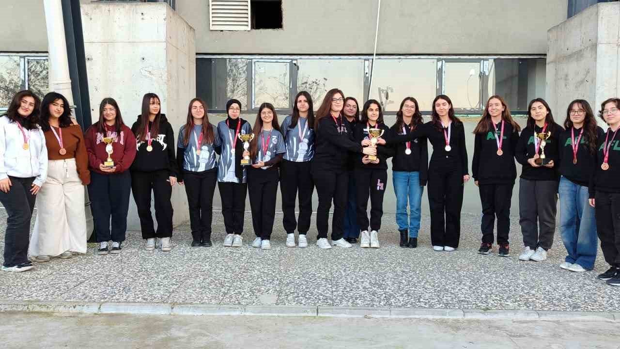 Okul Sporları Satranç İl Birinciliği müsabakaları tamamlandı