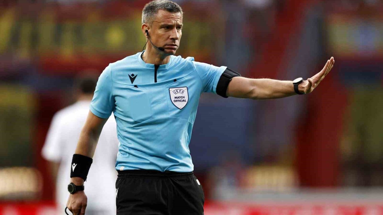 Derbiyi Slavko Vincic yönetecek