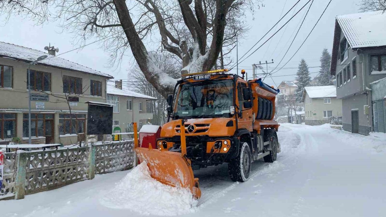 Karla kapanan yollara anında müdahale