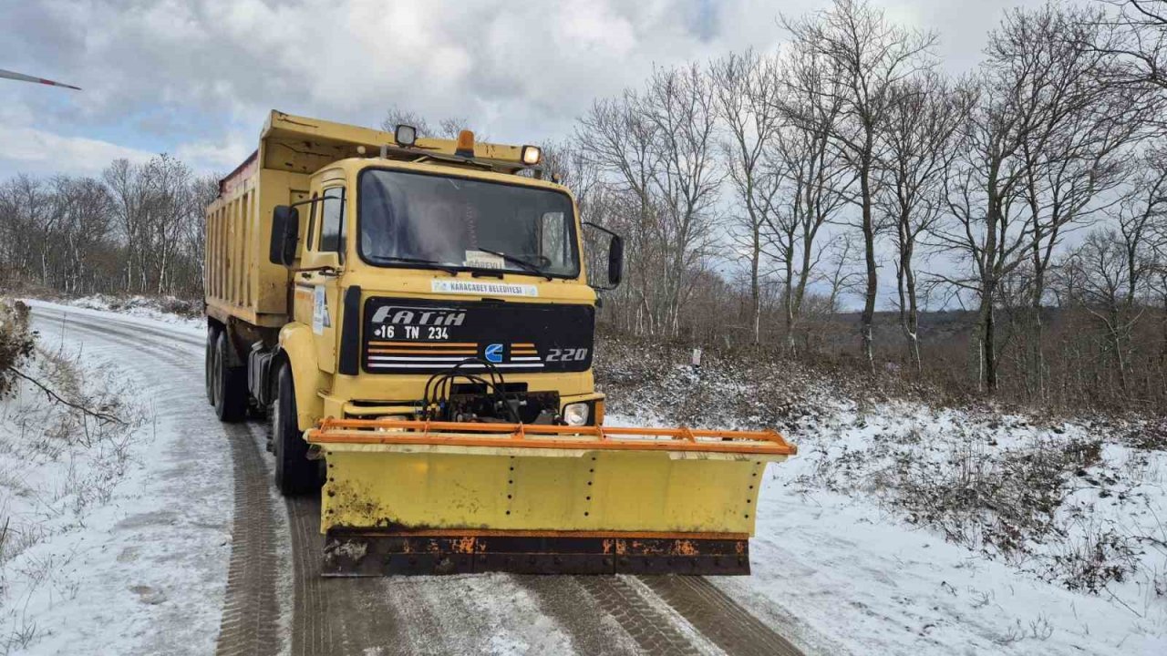 Karacabey Belediyesi, karla mücadeleye hazır