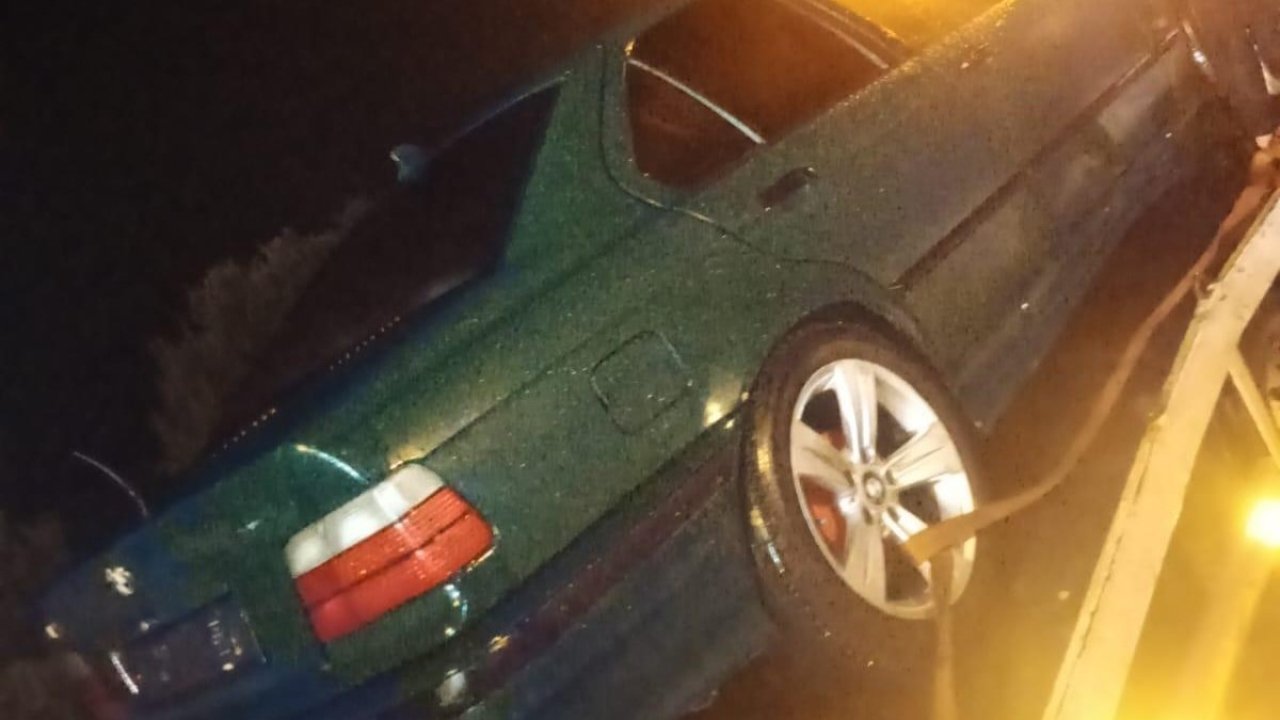 Sahte plakalı araçla yakalandı