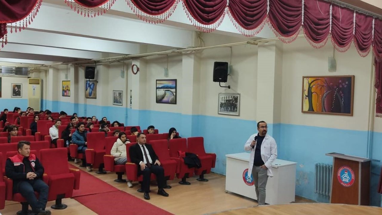 Nazilli’de öğrencilere meslek tanıtımı