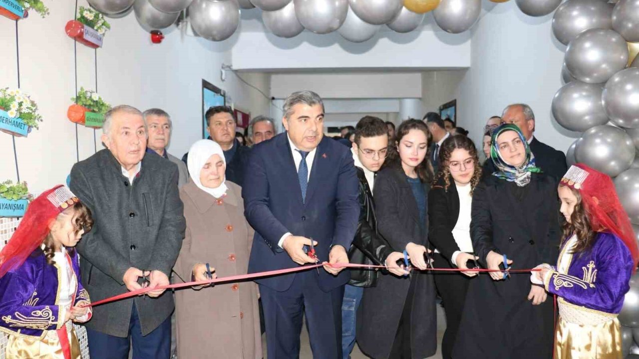 Yakup Hocanın adı müdürlük yaptığı okulda yaşatılacak