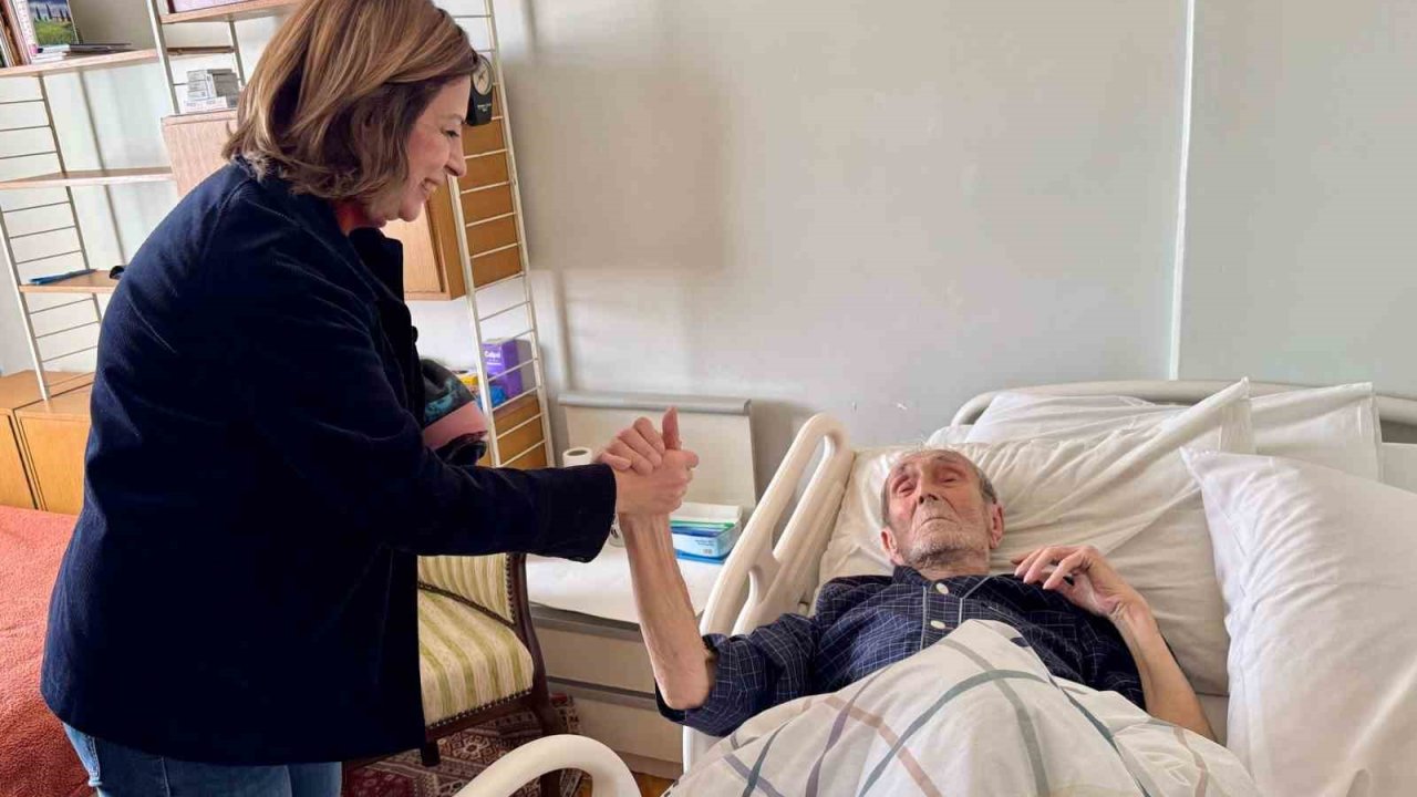 Başkan Ünlüce Amigo Orhan’ı ziyaret etti