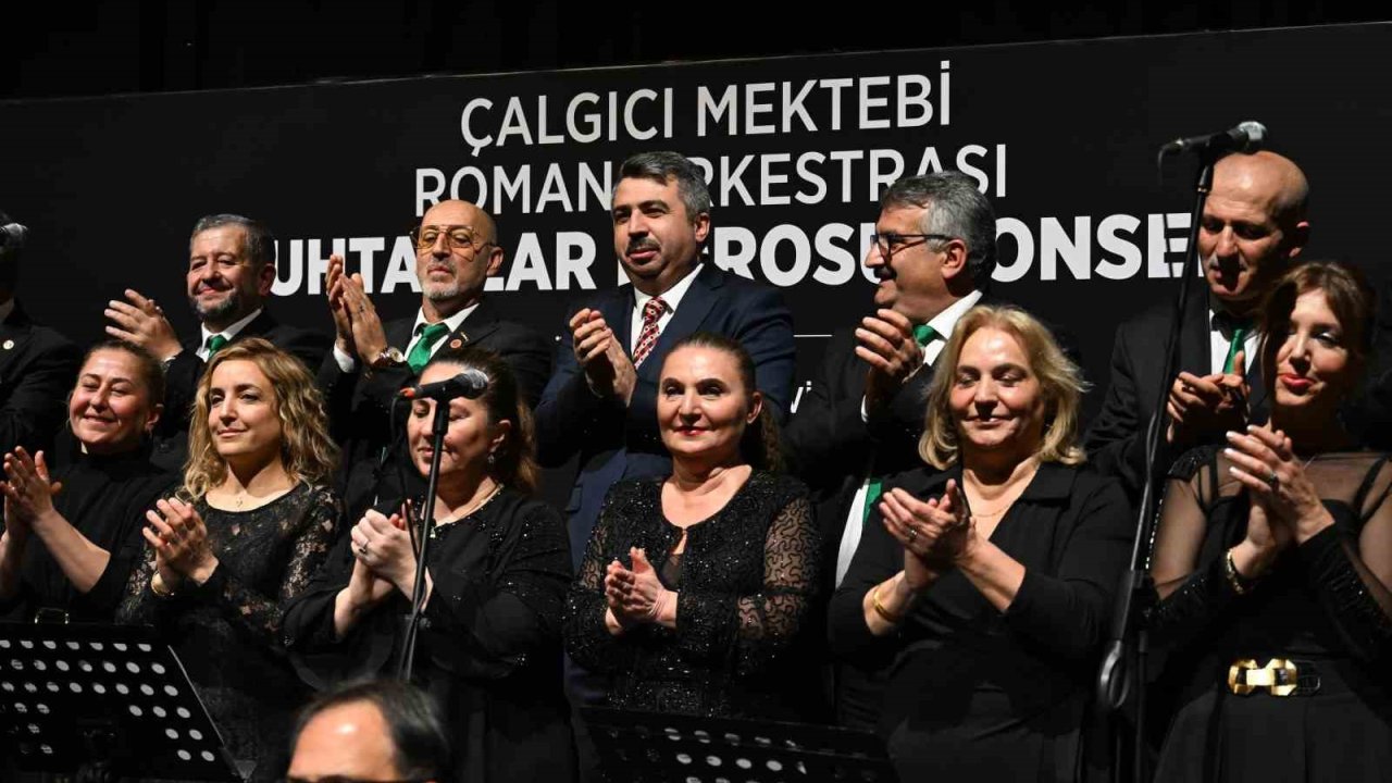 Muhtarlar Korosu’ndan konser