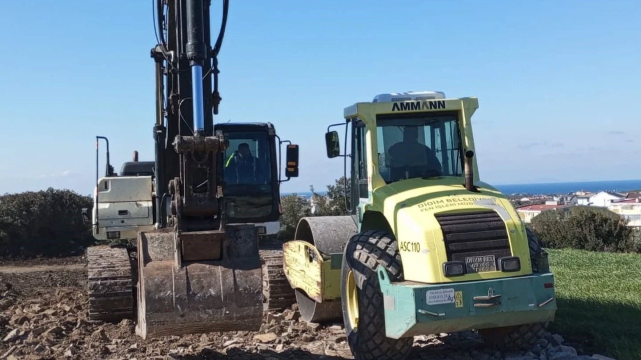 Didim’de tarım yolları düzenleniyor