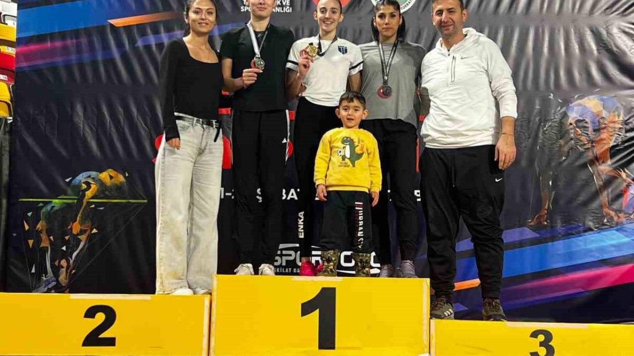 Eskişehirli Atlet Eda Nur Tulum’dan Türkiye şampiyonluğu