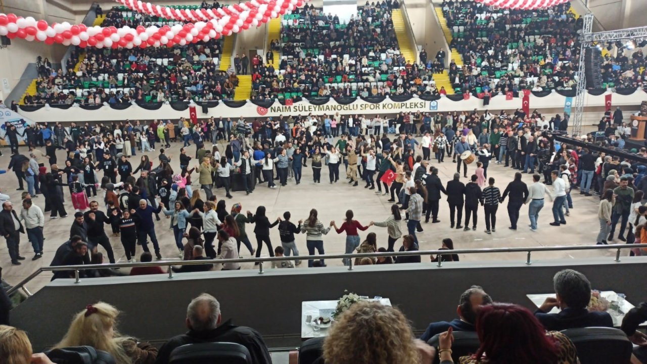 Artvin’in kurtuluşunun 104. yılına görkemli kutlama